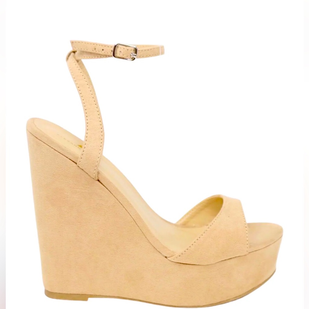 Alexandria Brandao Alyssa NUDE Suede Wedge